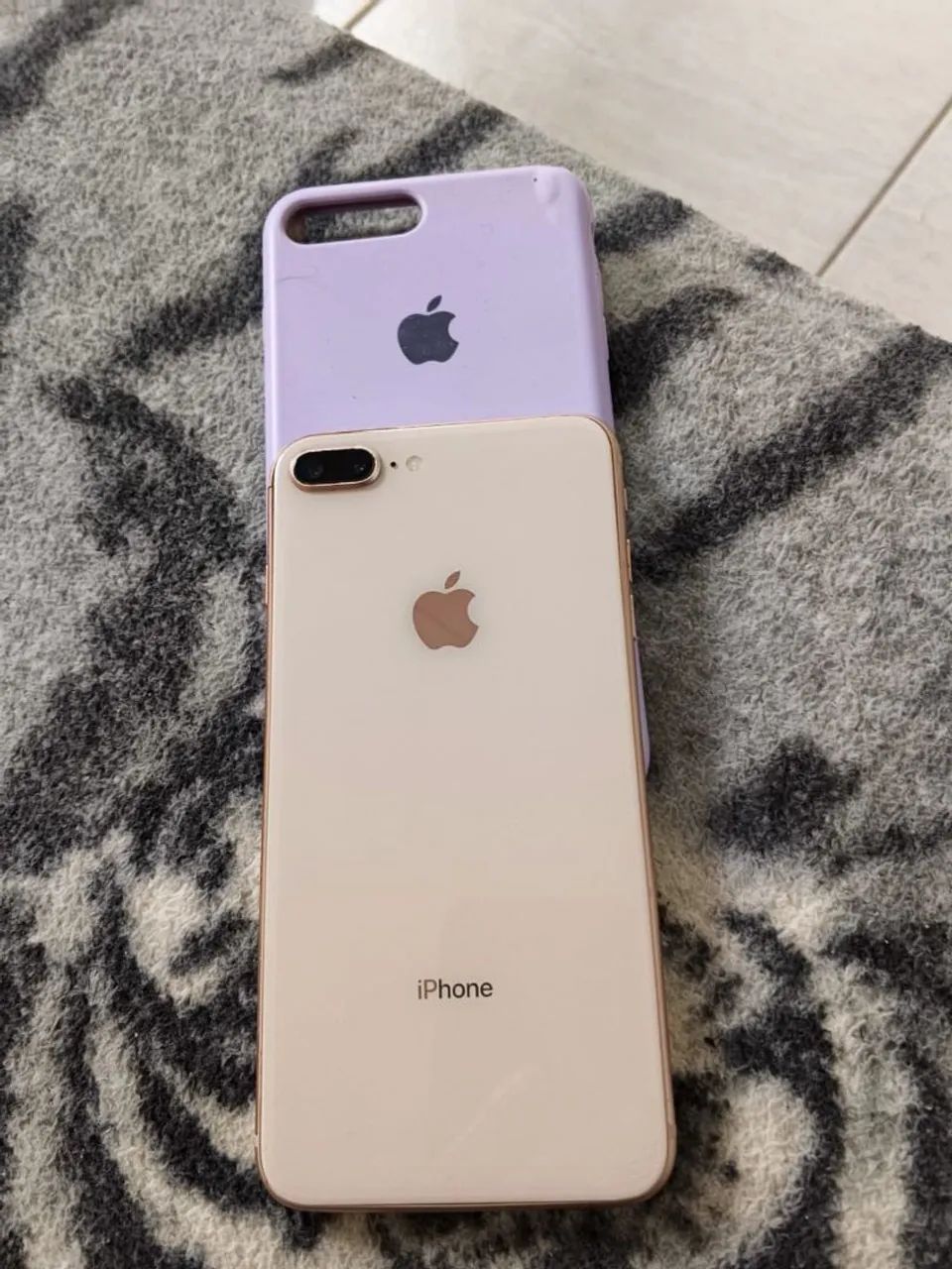 Vendo um aifone 8 plus ,,,,,,,,,em perfeito estado 