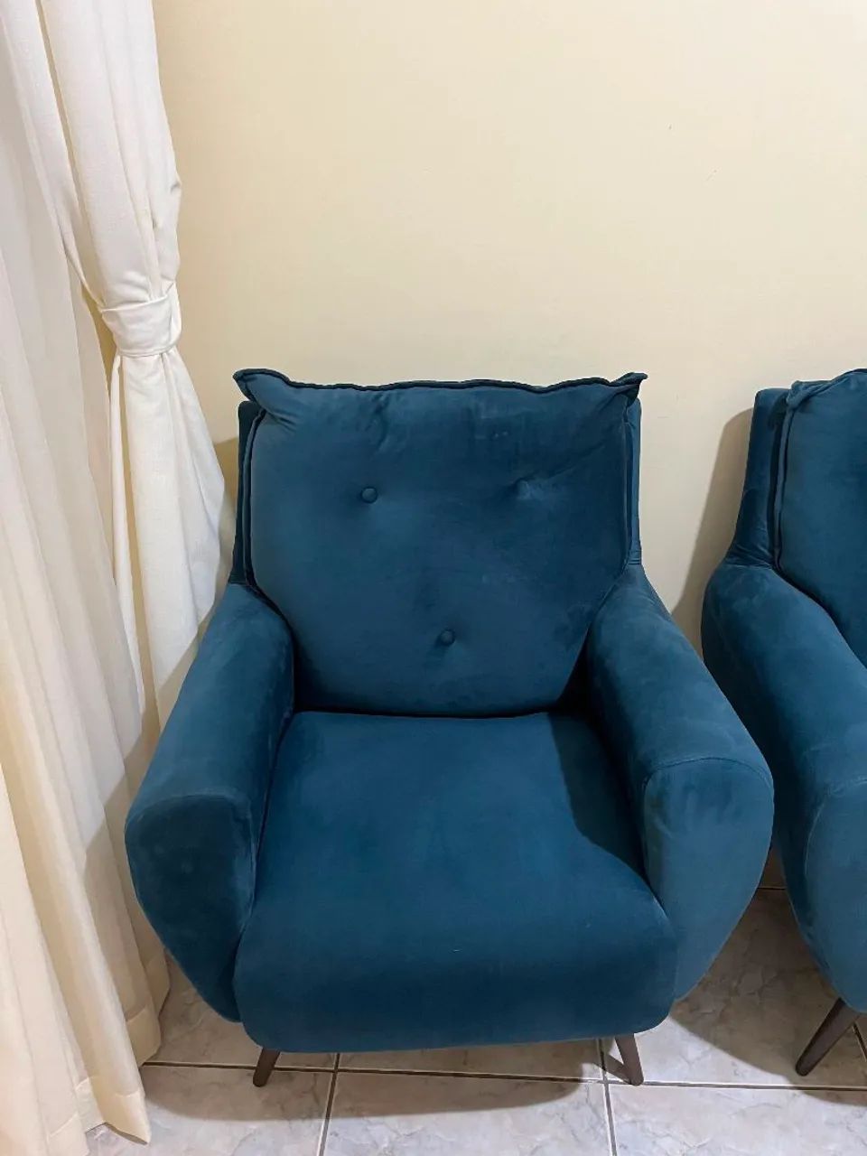 Vendo Kit poltronas semi novas  - Foto 2