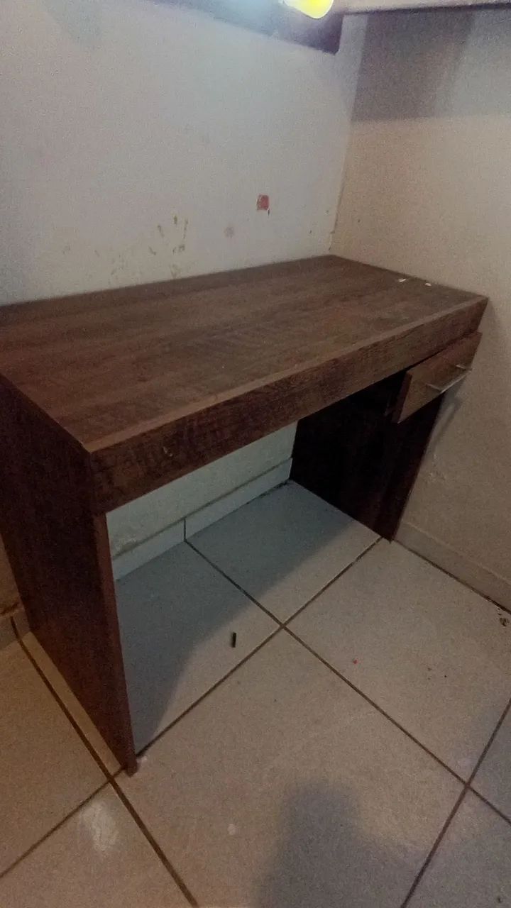 Escrivaninha  - Foto 3