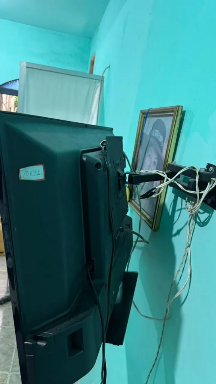 SmartTV Semp Modelo TV LED V2 32L2400 - Foto 3