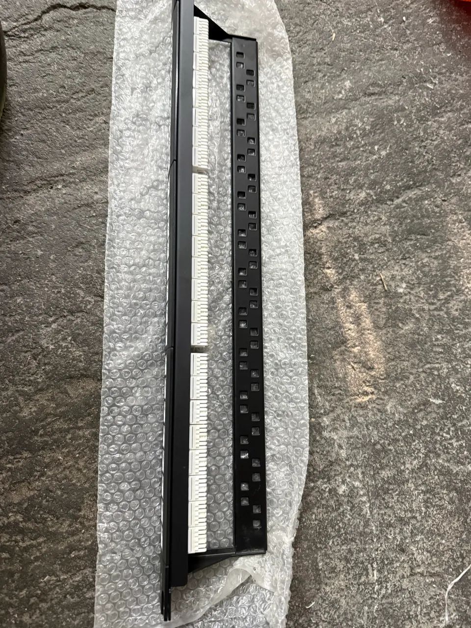 Patch Panel Leverpush 24 Portas Cat5e Rj45 19  1u Utp