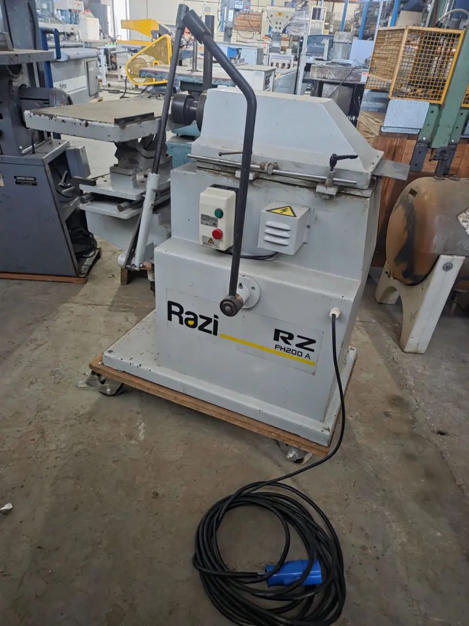 Furadeira horizontal Razi FH 200  - Foto 3