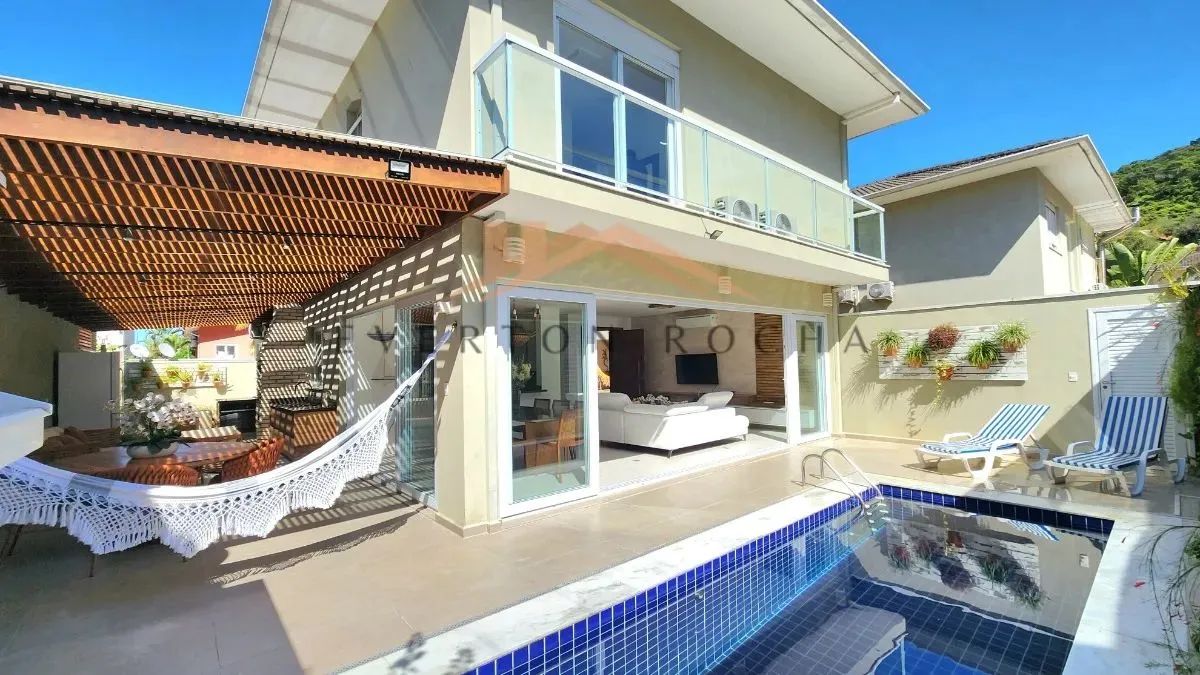 Casa de condomínio fechado em uma das melhores ruas de Juquehy, com 5 suítes e piscina aqu