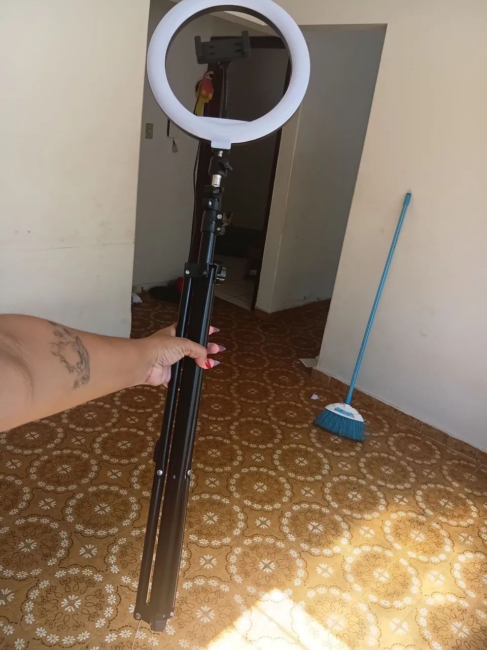 Tripé com ringlith 10'pol - Foto 4