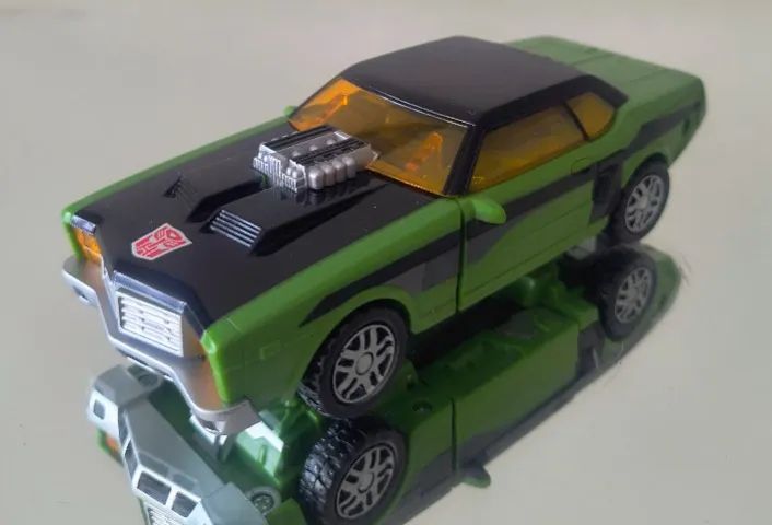 Figure Transformers Cybertron Downshift, completo e original Hasbro, Galaxy Force - Foto 2
