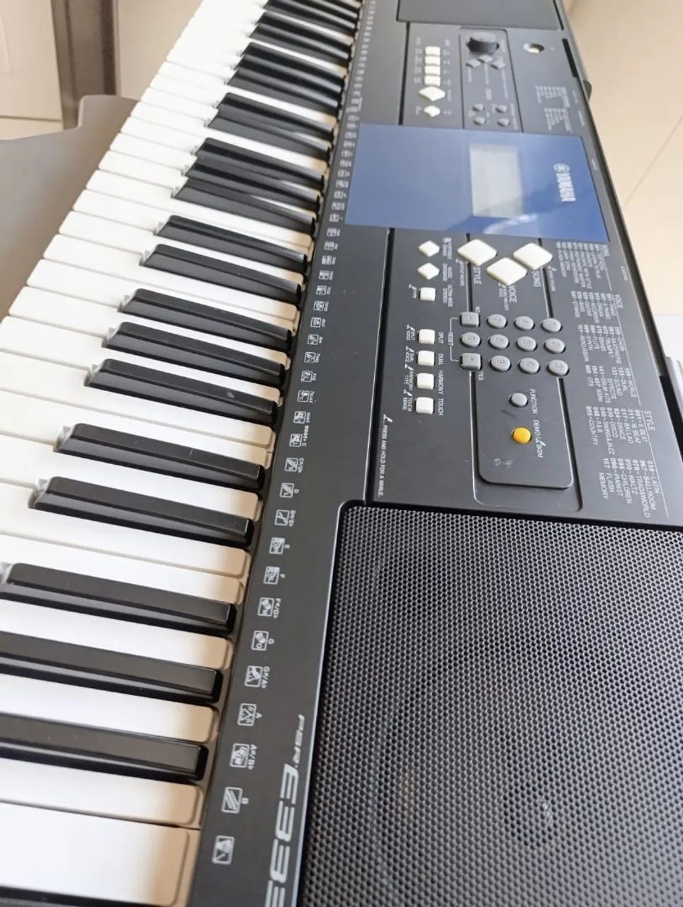 Teclado Yamaha Psr-e333