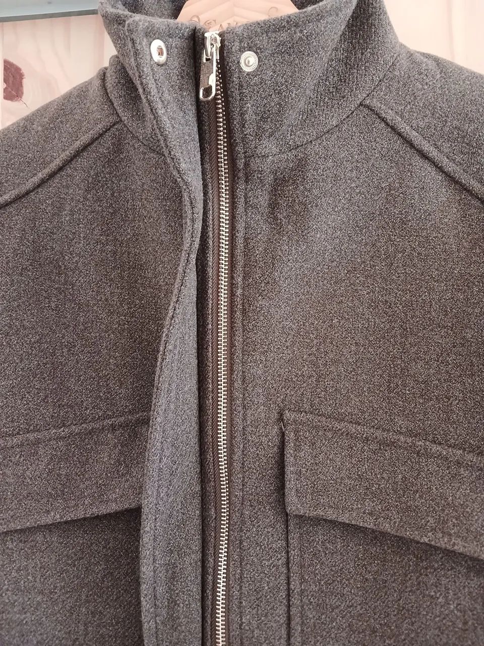 JAQUETA SOFT COM GOLA ALTA ZARA - Foto 4