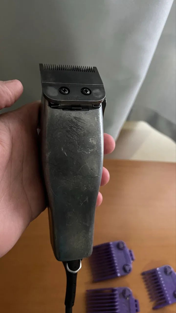 Máquina De Cortar Cabelo Andis Fade Master - 110v