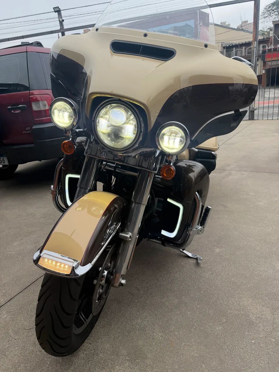 ELECTRA GLIDE ULTRA LIMITED FLHTK - Foto 3