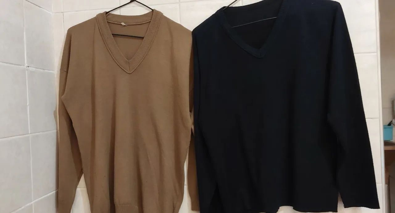 2 blusas de lã ,40 reais as duas