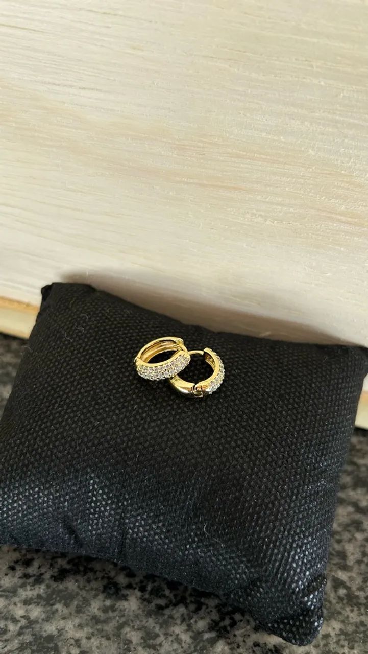 Brinco cravejado  - Foto 4