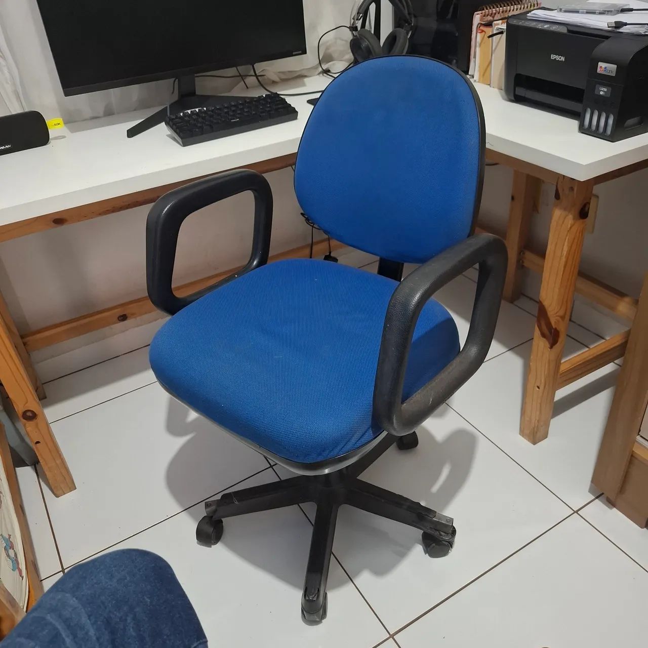 Cadeira pra escritório  - Foto 2