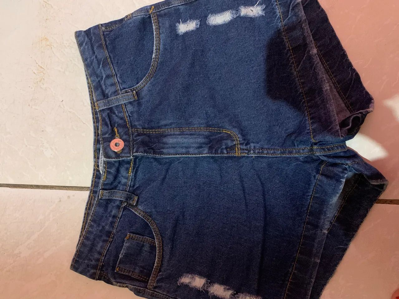 Short jeans azul escuro