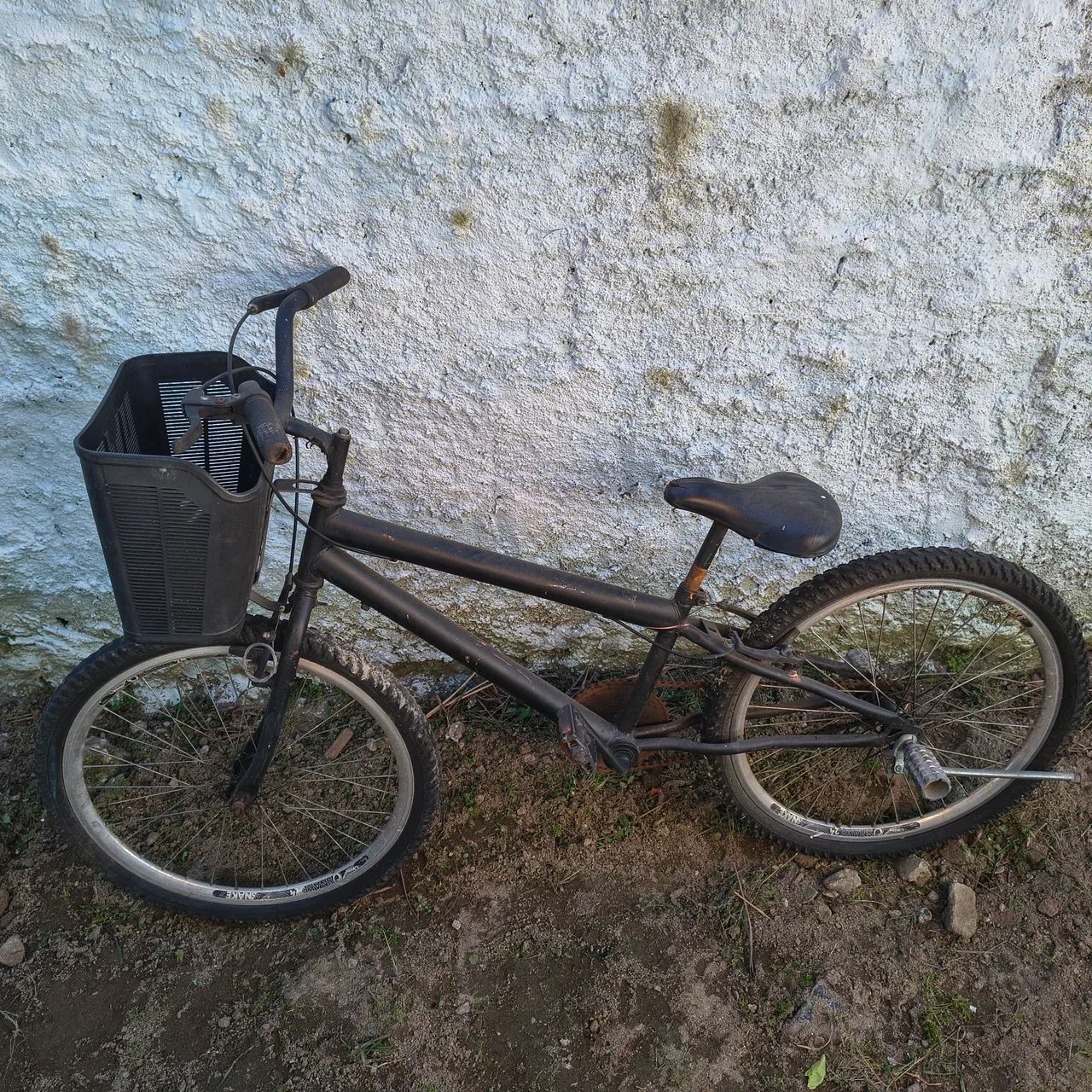Bicicleta Preta, Aro 24 - Usada.