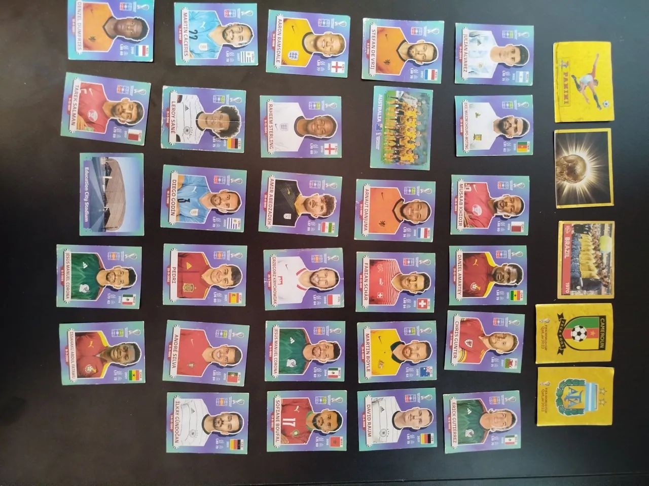 Álbum da copa 2022 completo + 34 figurinhas  - Foto 2