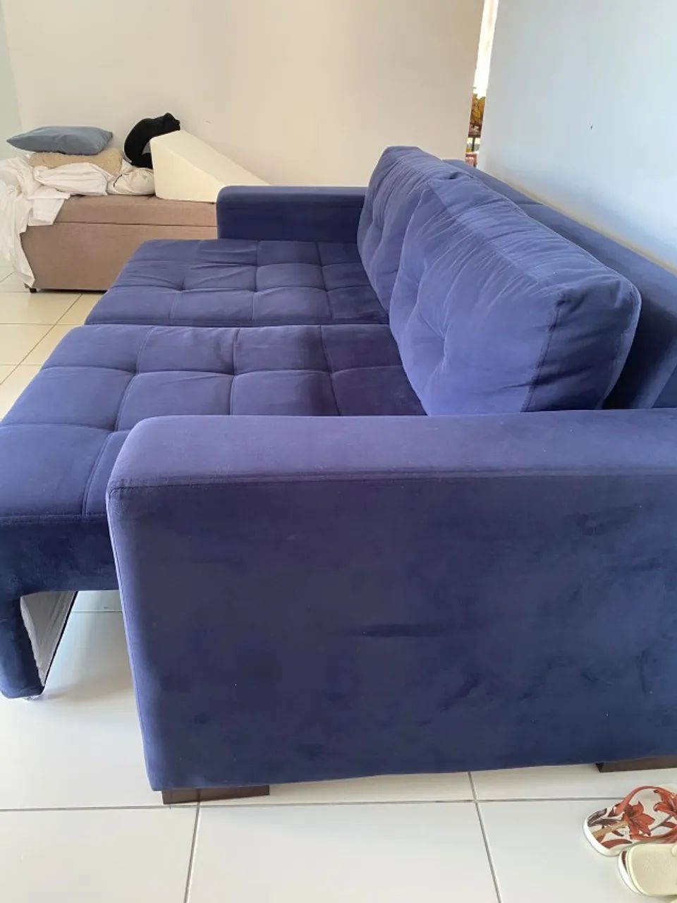 Sofá retrátil 3 lugares suede azul marinho 2,20 m - Foto 3