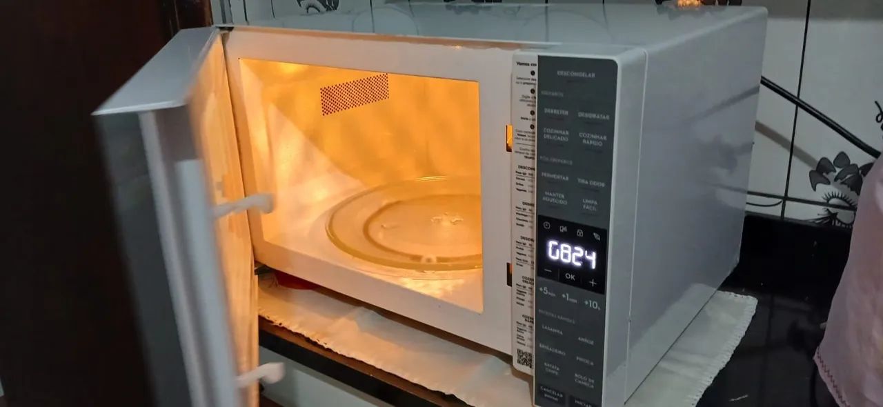 Microondas Eletrolux 27litros - Foto 2