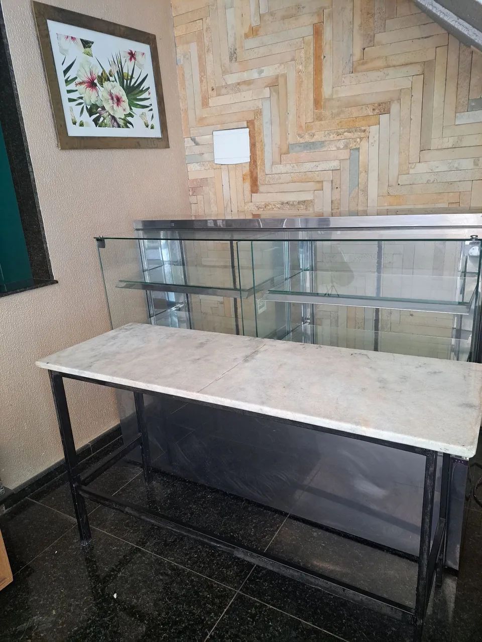 Mesa de mármore 