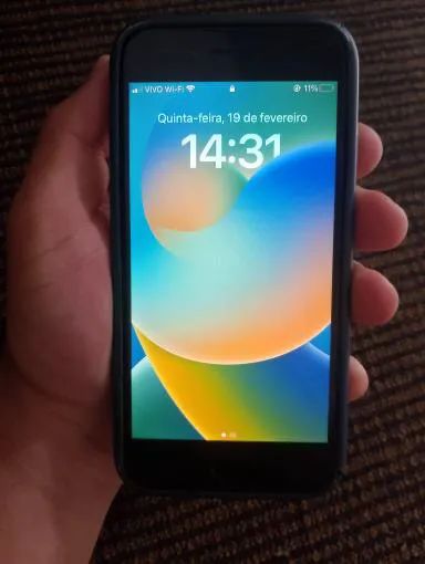 IPHONE 8 bem conservado 