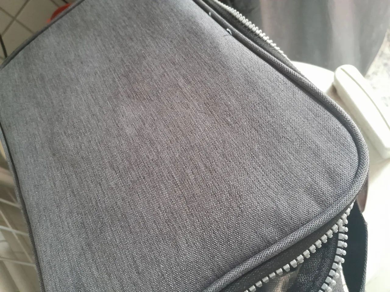 Mala média ótima mais frasqueir térmica  - Foto 3