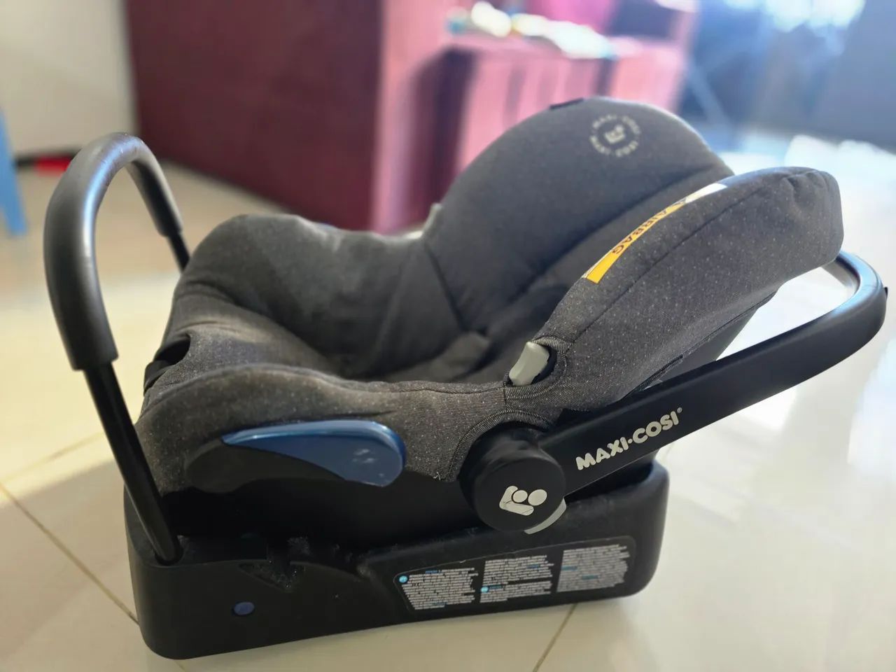 Bebê conforto Maxi-cosi + Base Veicular - Foto 2