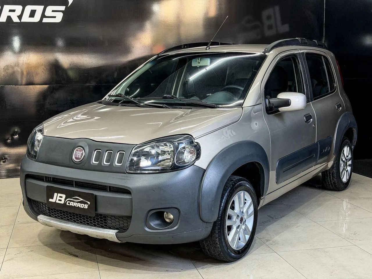 Fiat Uno WAY 1.0 Flex 6V 5P 2012