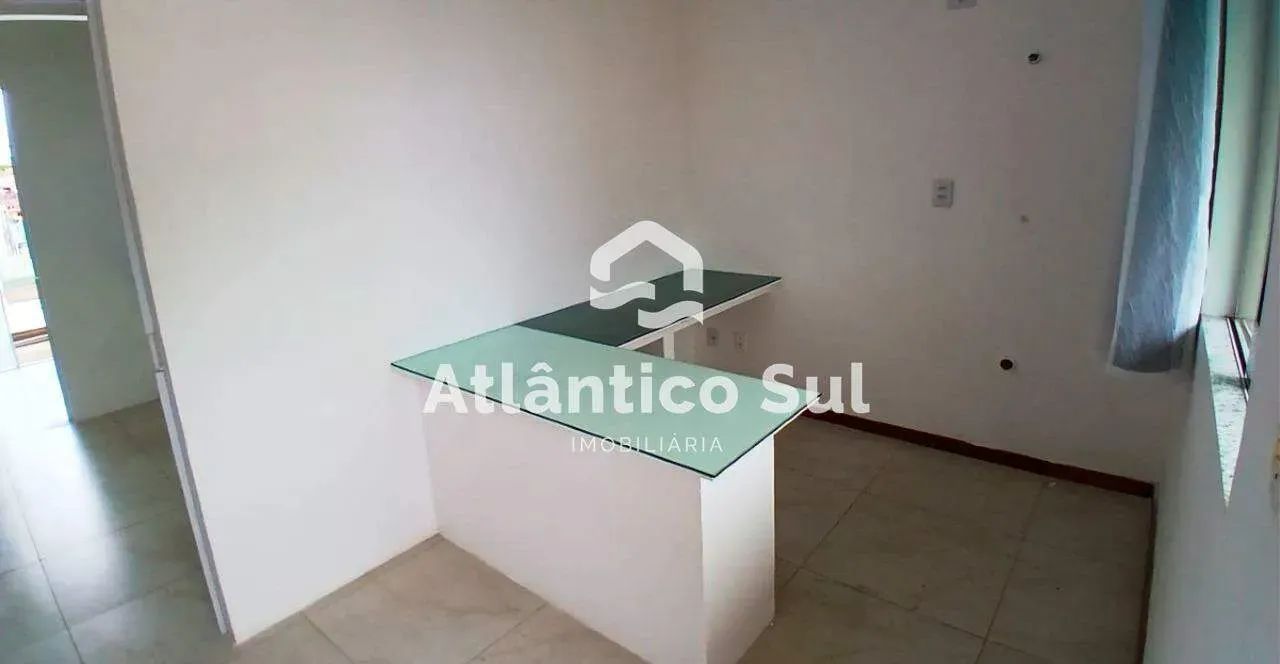 Sala Comercial com Mesas e Cortinas - Venda - Condomínio Costa Azul - Foto 3