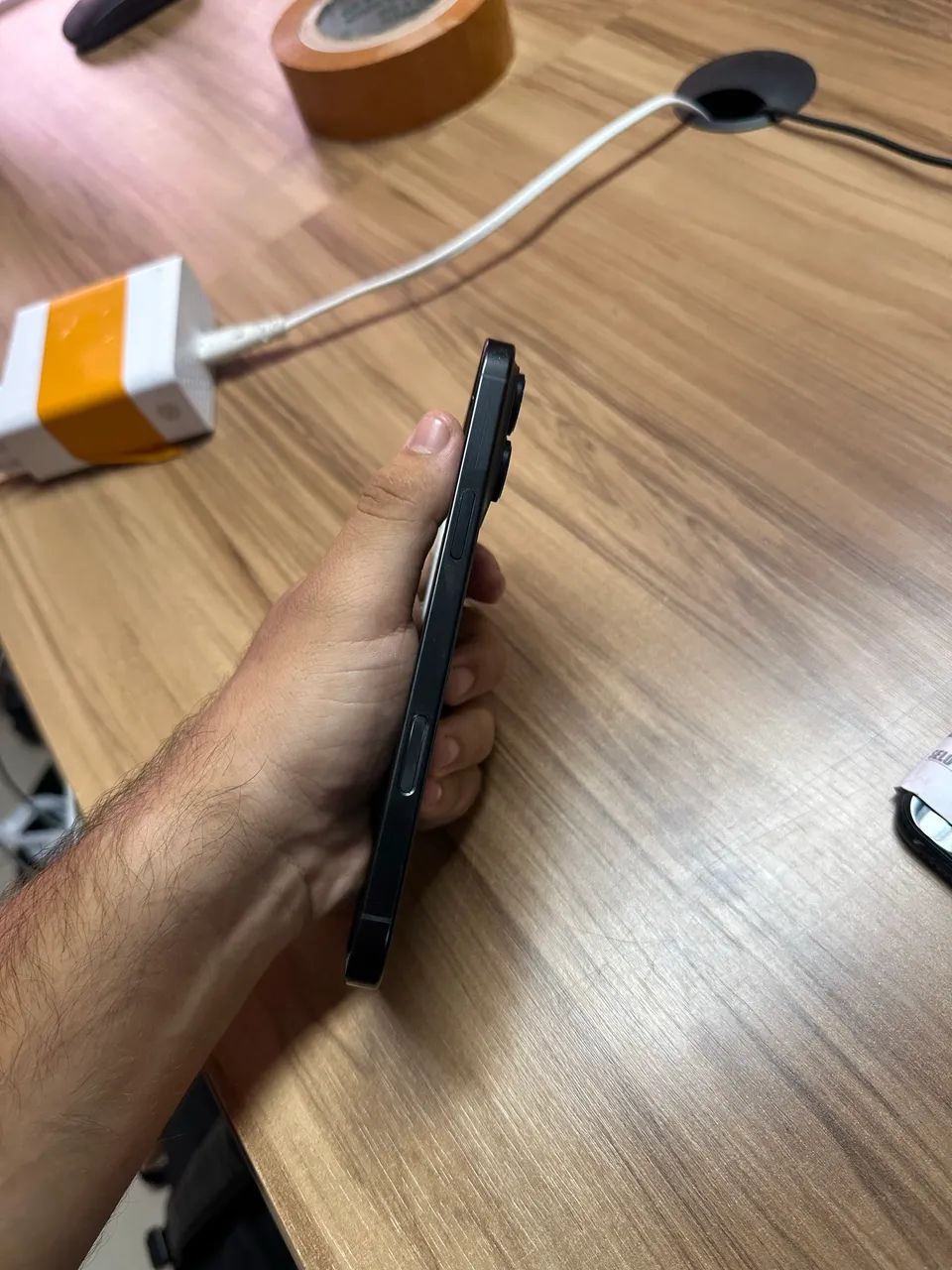 Carcaça 16 pro max - Chip Físico  - Foto 3