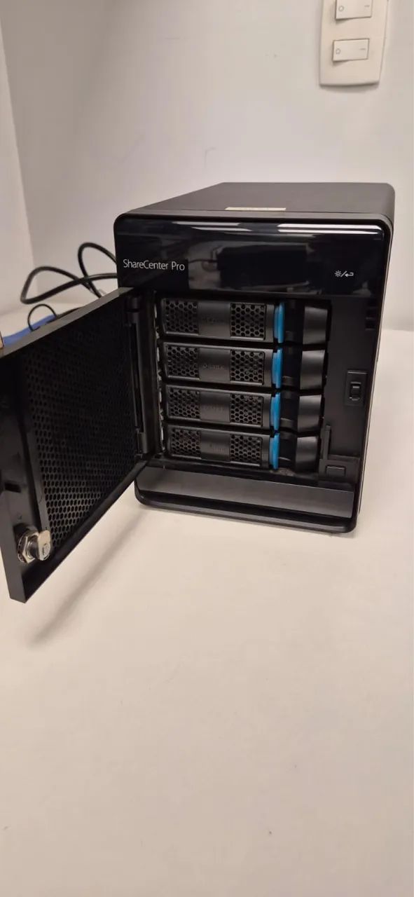 NAS D-link Dns 1100
