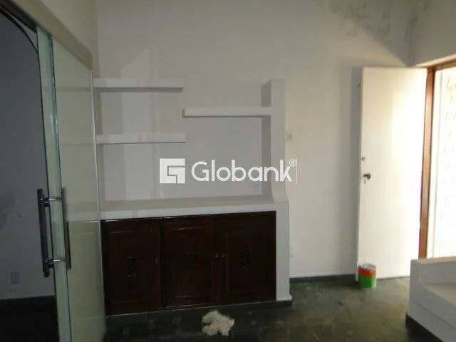 Casa 2 quartos à venda Centro 200m² Montes Claros MG - Foto 3