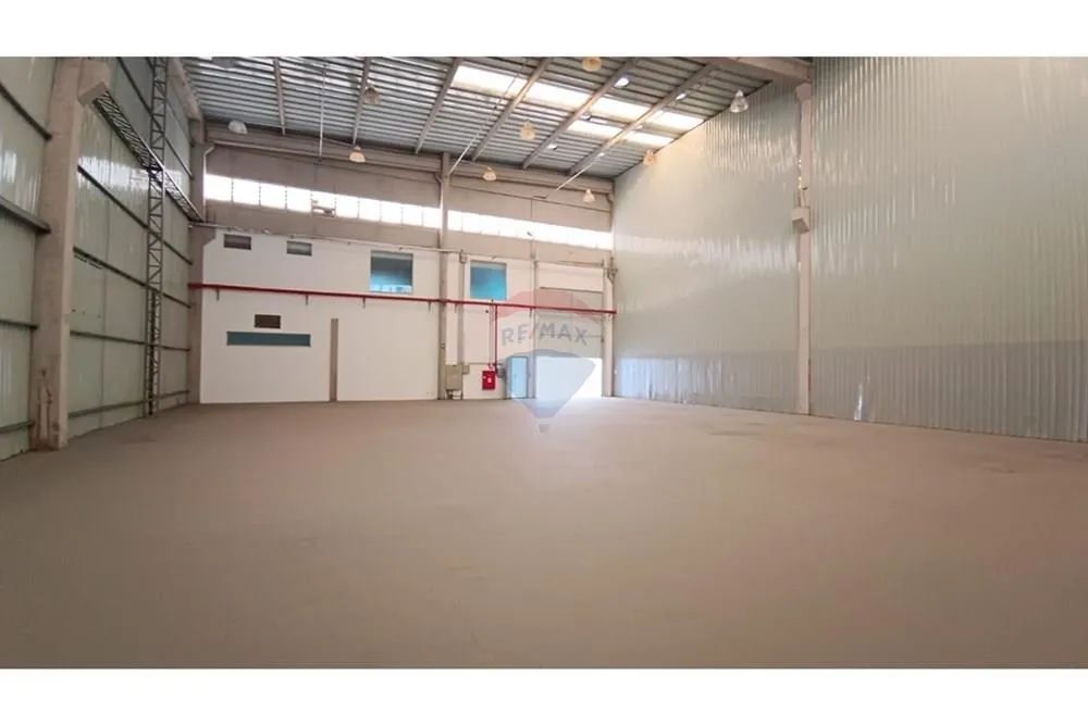 GALPAO EM CONDOMINIO FECHADO COM 3400M2