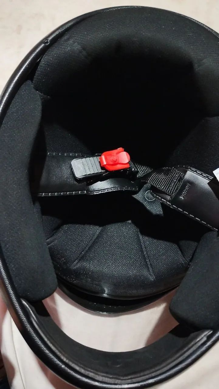 Vende se capacete  - Foto 3