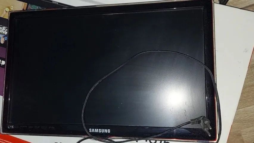 VENDO TV SAMSUNG com defeito