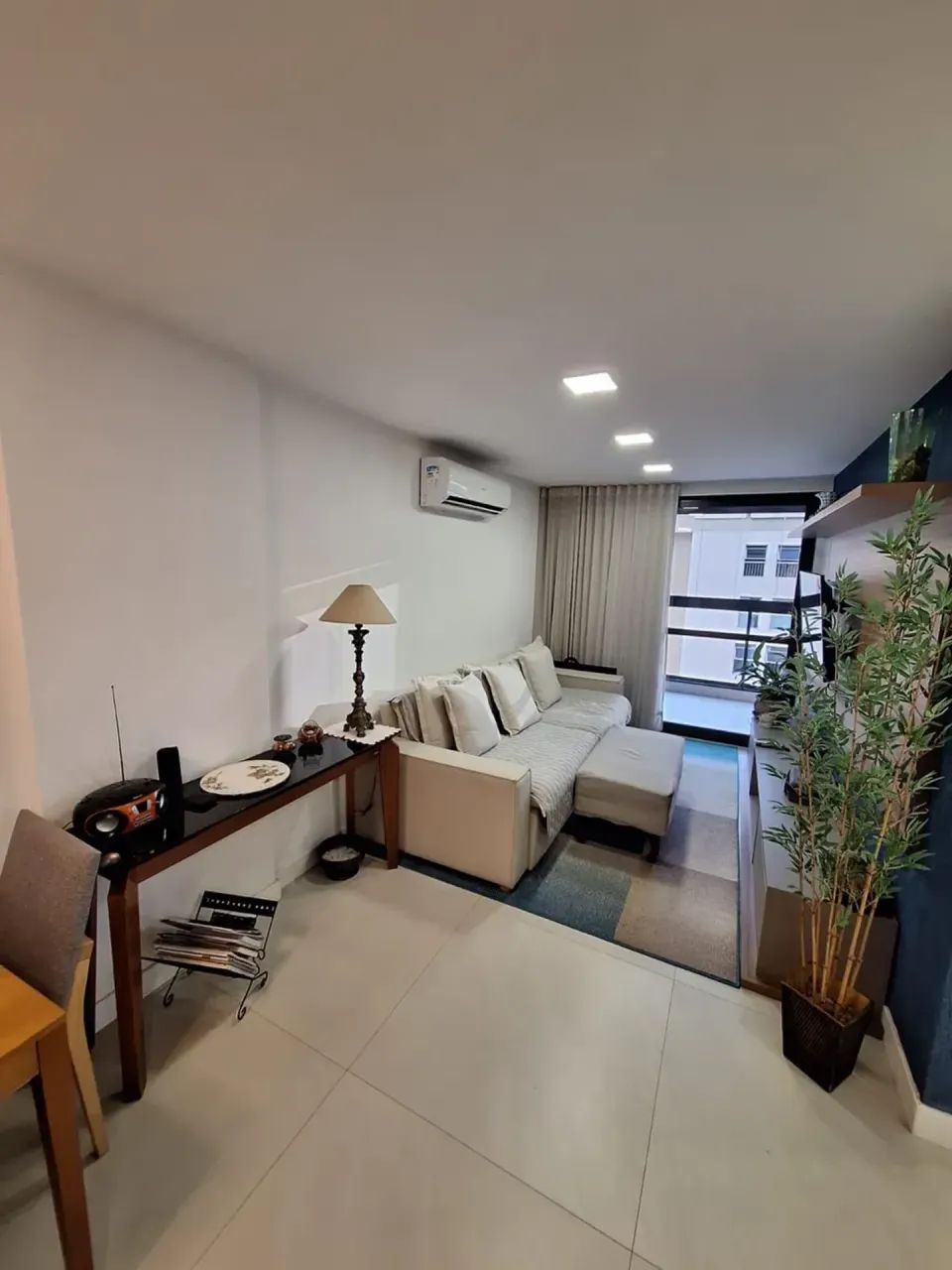 Apartamento impecável de 2 quartos!!