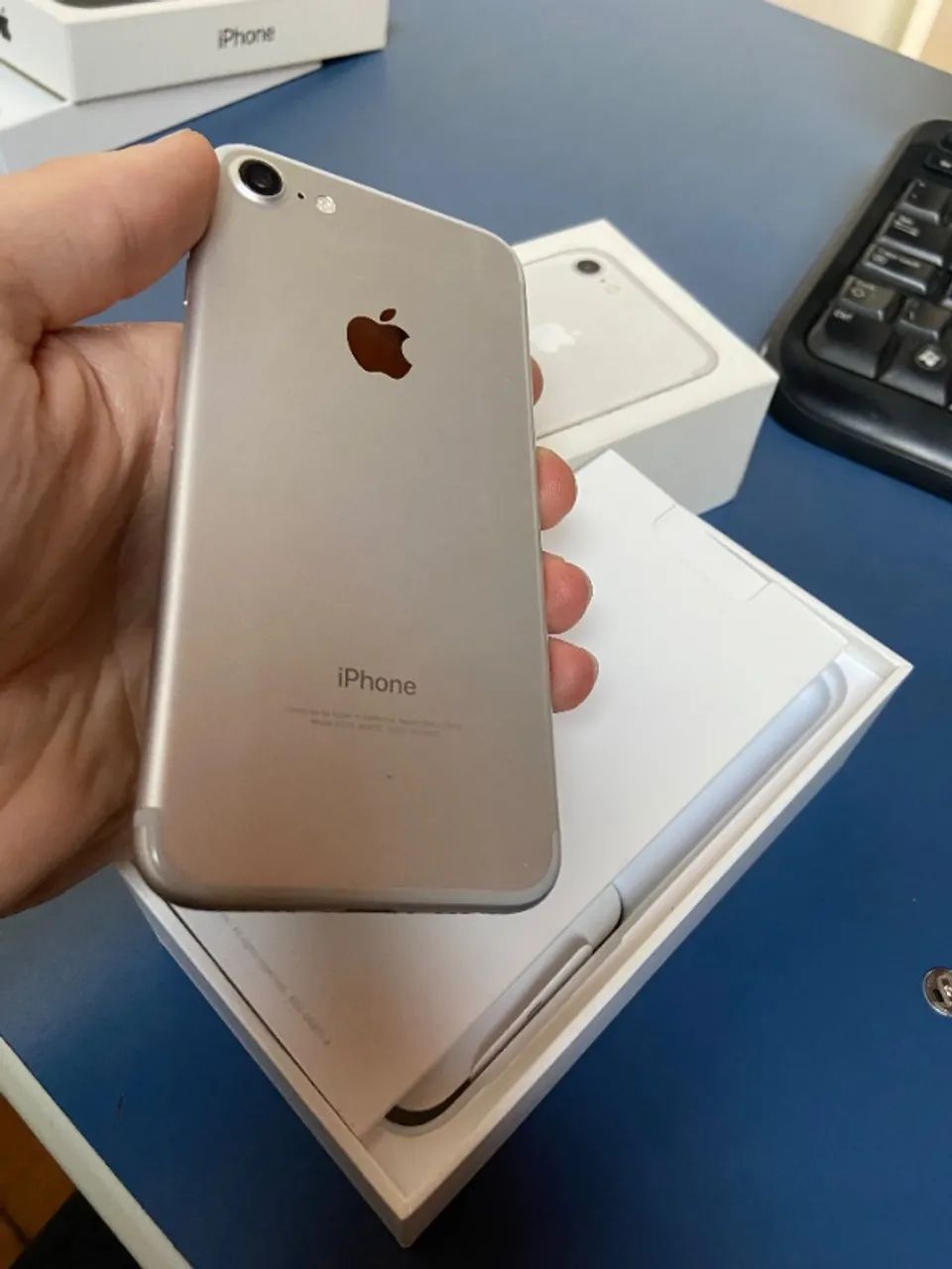 Iphone 7 128gb *Sem detalhes, tenho NF e garantia - Celulares e