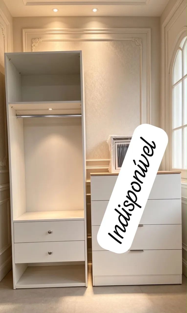 Mini Closet 