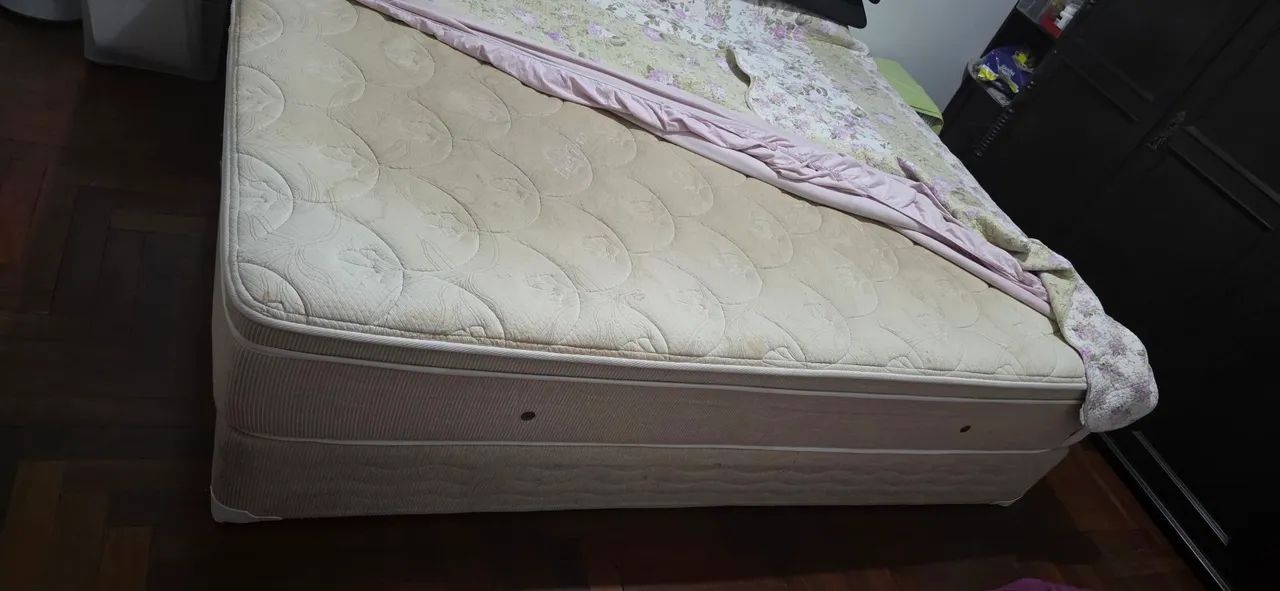 Vendo colchão King