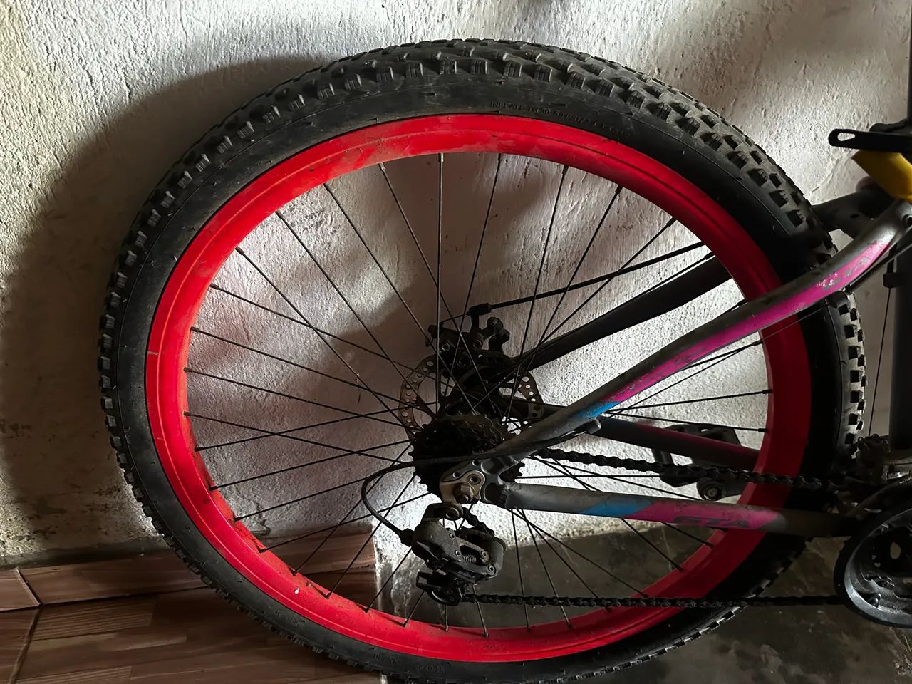 Vende-se bicicleta aro 29 - Foto 3