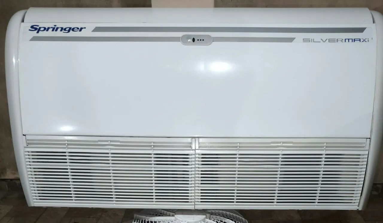 AR CONDICIONADO 30.000 BTUs  - Foto 2