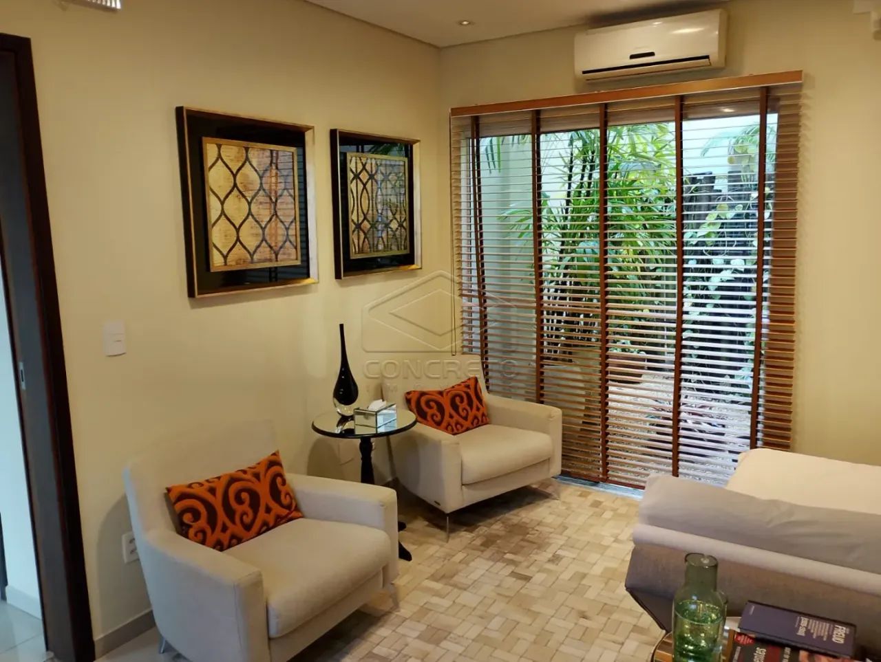 Comercial Prédio Comercial em Botucatu