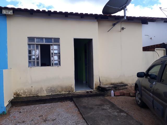 Vendo uma casa