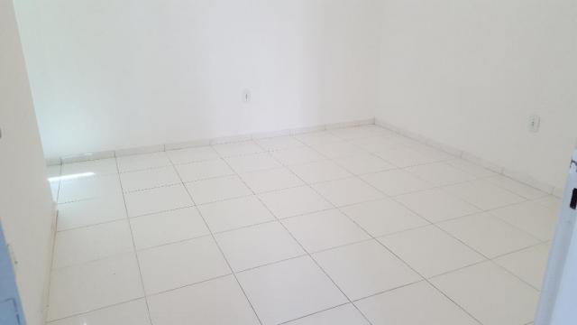 Ótima casa duplex frente nascente ( leste ) com terreno diferenciado *Sem Mobilia - Foto 10