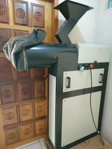 Máquina de Descascar Castanhas - Foto 2