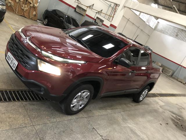 Toro 2.4 com preco de 1.8!! Com 9 marchas. 2017 novissima a mais procurada do brasil