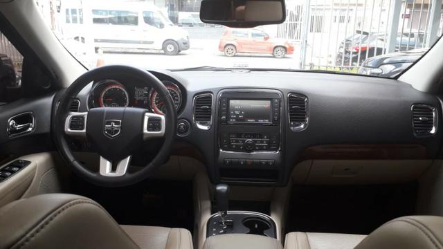 Dodge durango citadel 3.6 V6 13/13 aut. preta gasol - Foto 16