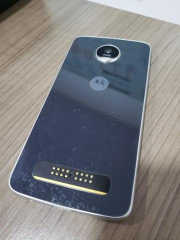 Moto z play
