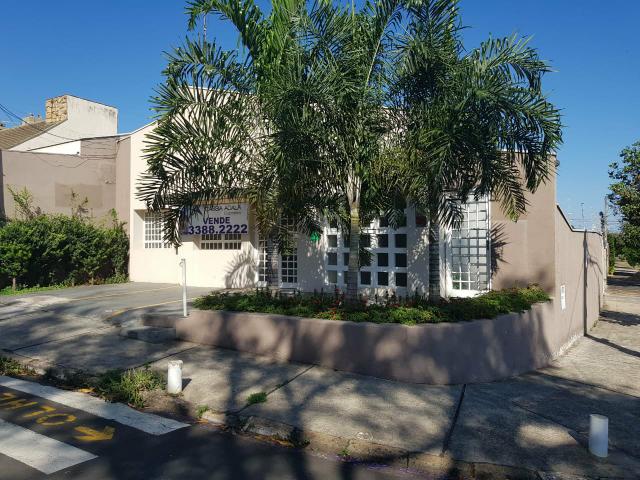 Imóvel comercial em boa localização