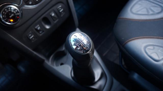 RENAULT SANDERO 1.6 STEPWAY 8V FLEX 4P MANUAL - Foto 17