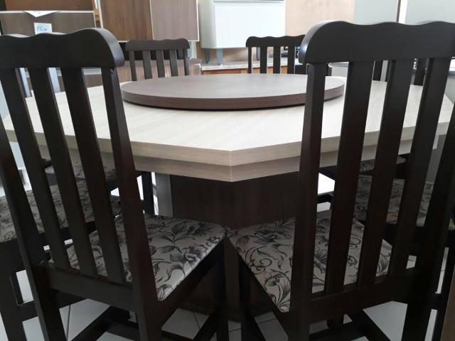 Mesa com 8 cadeiras - novo de fabrica - Foto 3