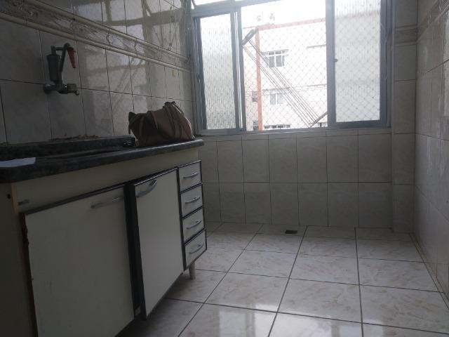 Apartamento 02 dormitorios-01 vg de garagem demarcada-Forte/PG - Foto 9